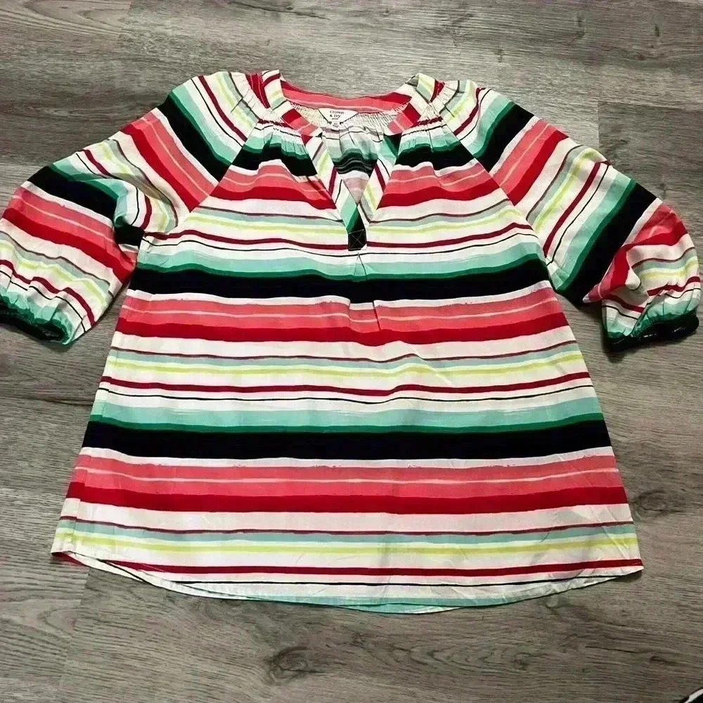 Crown & Ivy multi colored top